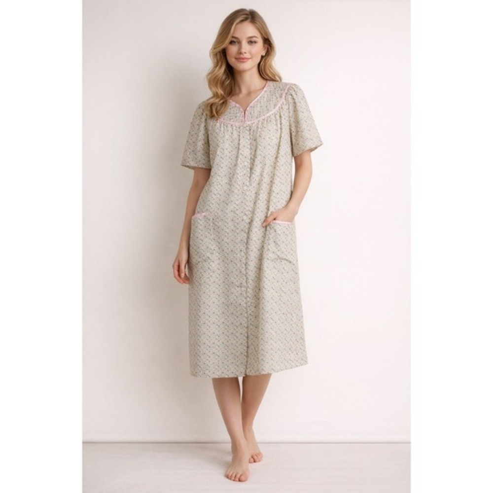 Morning Glory by Jasmine Rose Floral Robe Size M Button Front Pockets